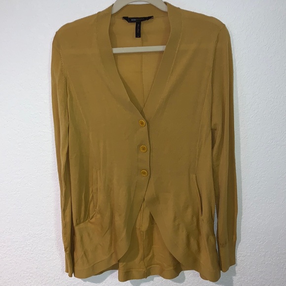 BCBGMaxAzria Sweaters - BCBG MaxAzria Sweater Size Medium